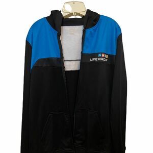#3738 2XU Mens zip up Jacket size XL